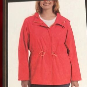 NWT G.H. Bass and CO. Anorak Jacket Size L Women's Rain coat jacket dark pink
